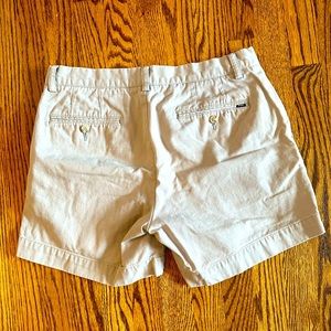 Pre loved Polo shorts. Size 32. Classic 6” inseam. 100% cotton.